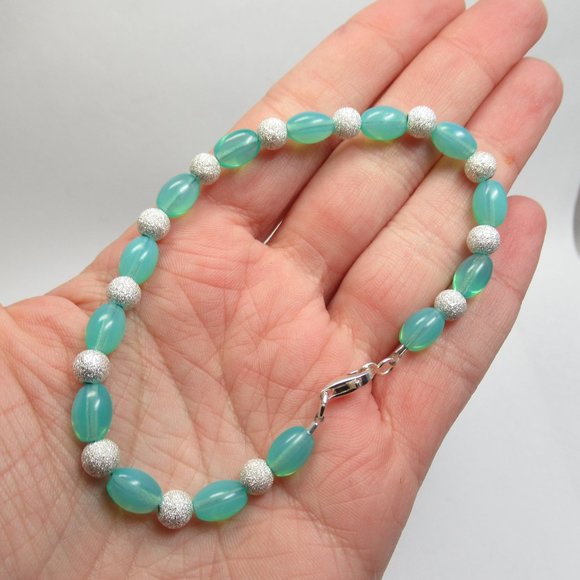 Uranium bead and Sterling Stardust bead bracelet - Picture 8 of 12